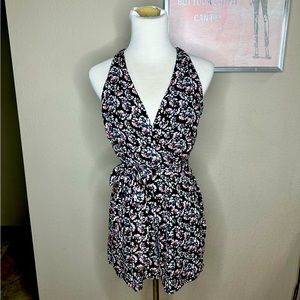 EXPRESS | Floral Romper